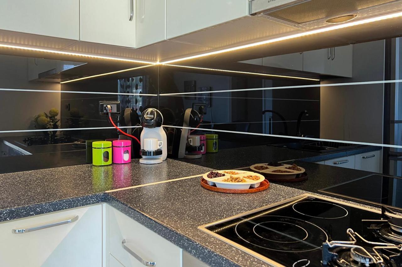 Sealavita, Modern 2 Bedroom Apartment Sea & Sunset View Wlora Zewnętrze zdjęcie